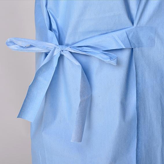 Los vestidos protectores disponibles estéril/no estériles para la atención sanitaria personal se centran